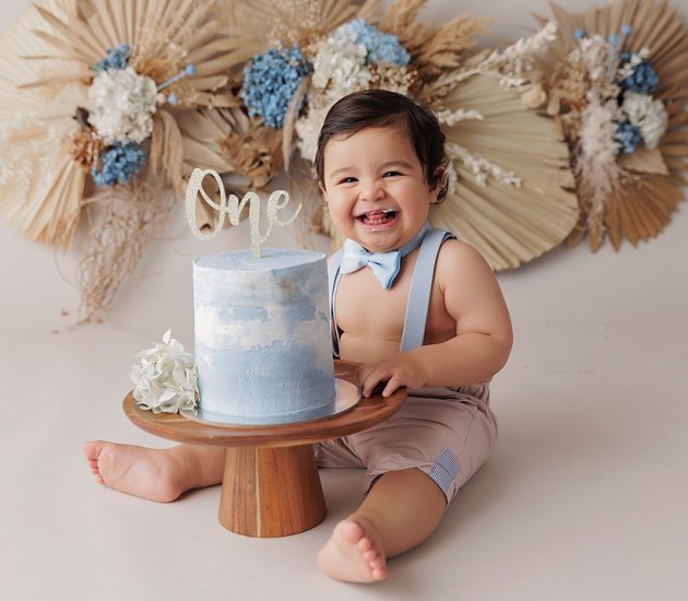 McGill-Photography-Packages-Cake-Smash